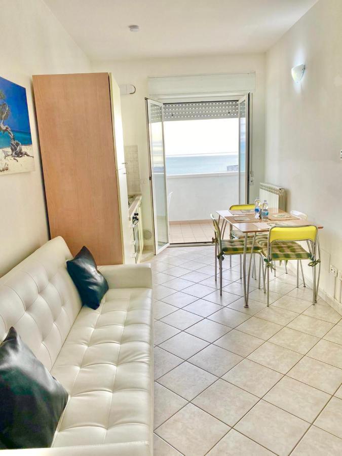 Punto Di Osservazione Lido di Fermo Extérieur photo